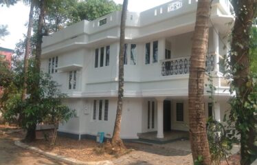 House for Sale Near Medical Centre Hospital PALARIVATTOM